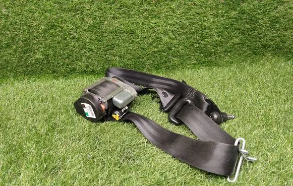 Ford C-MAX II Front seatbelt AM51R61294ACW 616090800