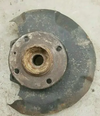Volkswagen Golf I Front wheel hub 171407255A
