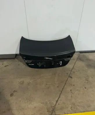 Jaguar XF X250 Tailgate/trunk/boot lid