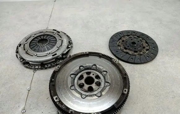 Seat Altea Dual mass flywheel 