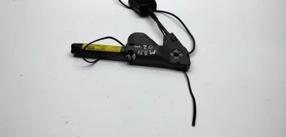 Ford Mondeo Mk III Front seatbelt buckle 1S71F61208