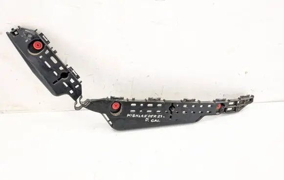 Toyota Highlander XU70 Rear bumper mounting bracket 521550E100