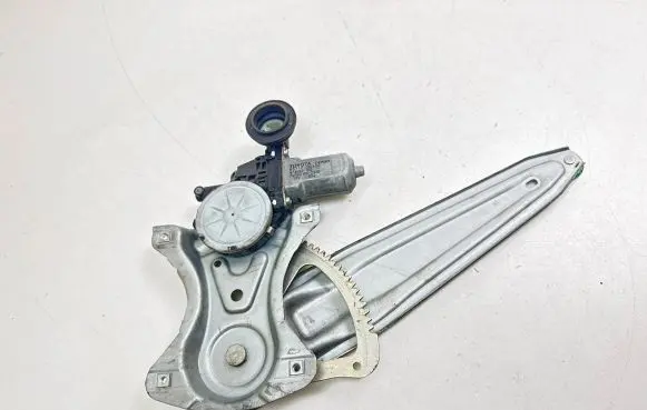 Toyota Auris 150 Rear door window regulator with motor 857100D100 973582100 AV2621002330