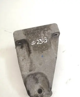 Mercedes-Benz S W221 Engine mounting bracket A6422230404