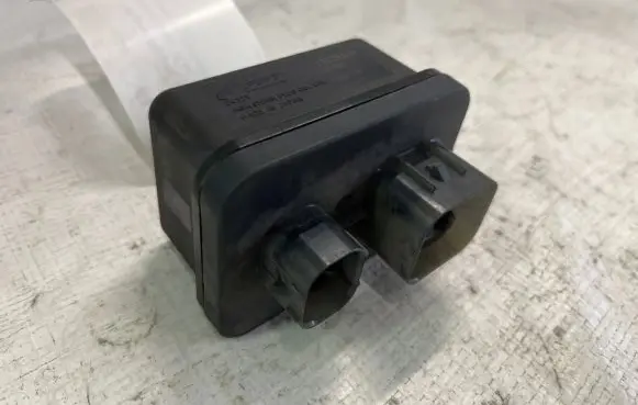 Peugeot Bipper Glow plug pre-heat relay 55229840
