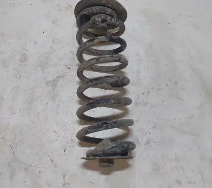 BMW 5 E39 Rear coil spring