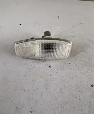 Hyundai Tucson JM Front fender indicator light
