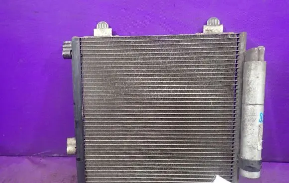 A/C cooling radiator (condenser)