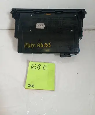 Audi A4 S4 B5 8D Climate control unit 1212123