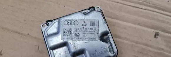 Headlight ballast module Xenon