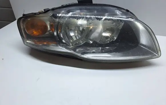 Audi A4 S4 B7 8E 8H Headlight/headlamp 0301219202 8E0941004AJ