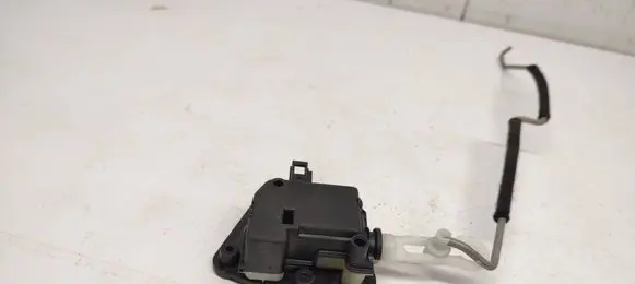 Audi A6 S6 C5 4B Tailgate boot lock/latch motor 8E9827833