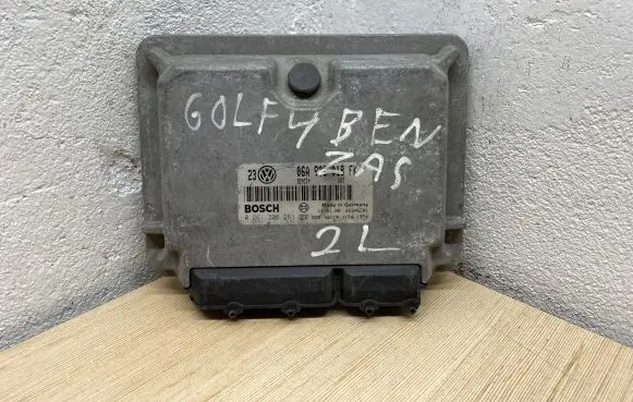 Volkswagen Golf IV Engine control unit/module 06A906018FK 26SA6201 0261206261