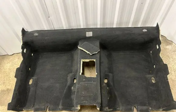 BMW 3 E46 Rear floor mat 51477001183 7001183