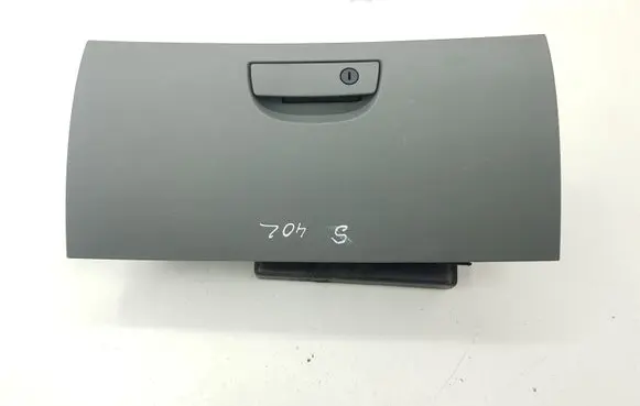Chrysler 300 - 300C Glove box 48876A 0XW23BD5AB