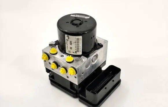 Mercedes-Benz C W204 ABS Pump A2044316912 A1729014100 10021207114