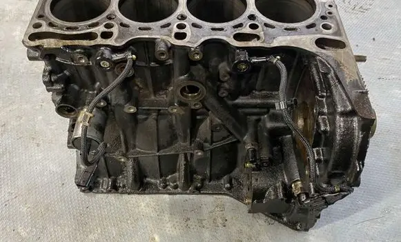 Mercedes-Benz E W212 Engine block 651924