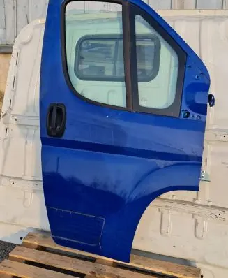 Fiat Ducato Front door