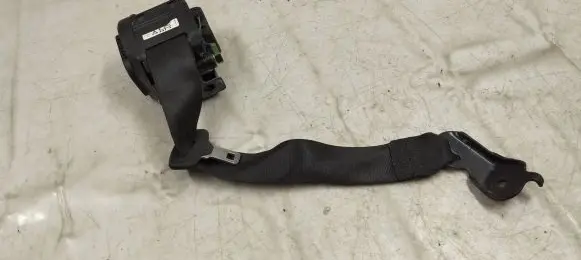 BMW X6 F16 Rear seatbelt 7376129