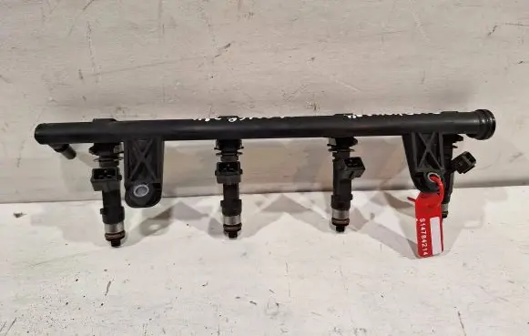 Renault Sandero I Fuel main line pipe 0280158034