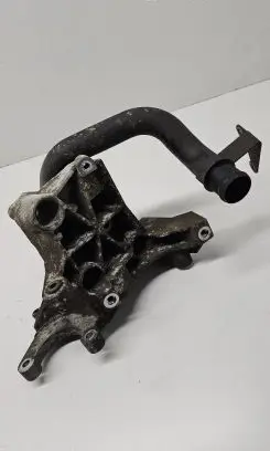 Audi Q7 4L Power steering pump mounting bracket 059145169
