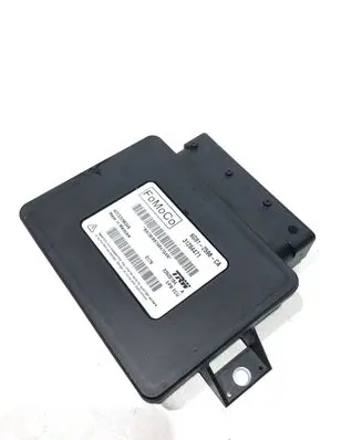 Volvo XC60 Hand brake control module 6G912598CA 31264471 32620184