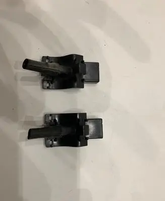 Toyota Avensis T270 Windshield washer spray nozzle 