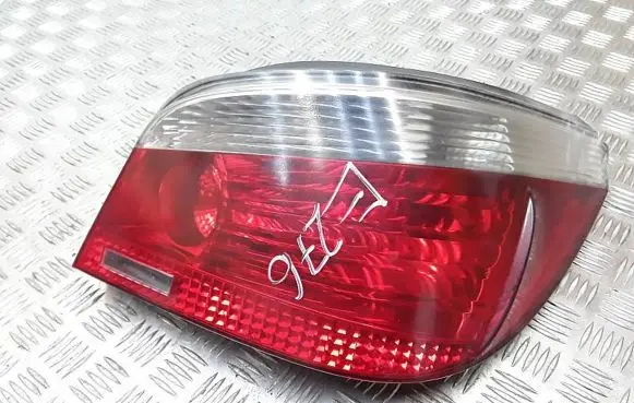Rear/tail lights