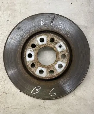 Volkswagen PASSAT B6 Front brake disc
