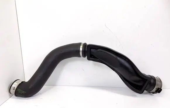 Intercooler hose/pipe