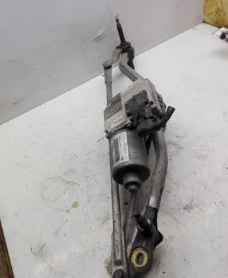 Audi A4 S4 B8 8K Front wiper linkage 8K2955119A