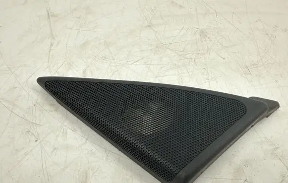 Mercedes-Benz C W203 Front door speaker cover trim A2037250194