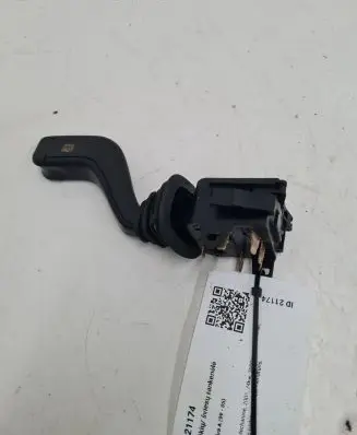 Opel Zafira A Indicator stalk 90560990