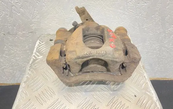Renault Master III Rear brake caliper 8200735275