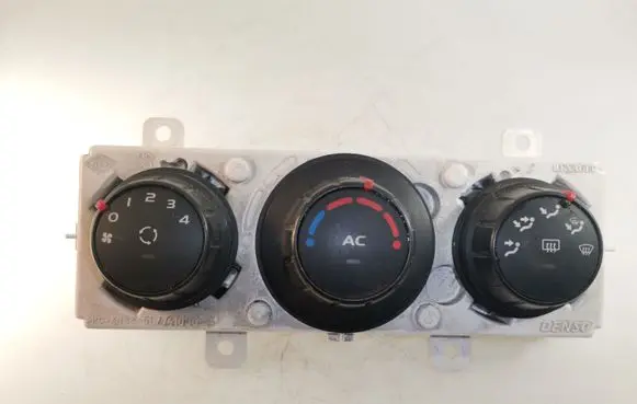 Renault Master III Climate control unit 275100013R