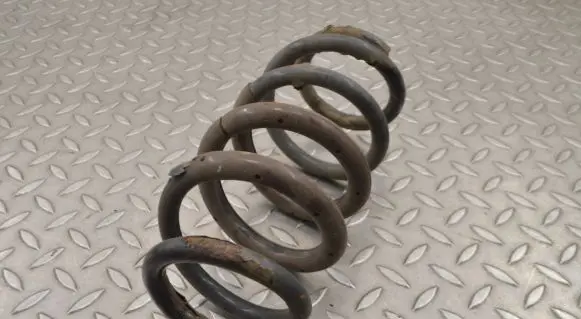 Toyota RAV 4 (XA40) Rear coil spring
