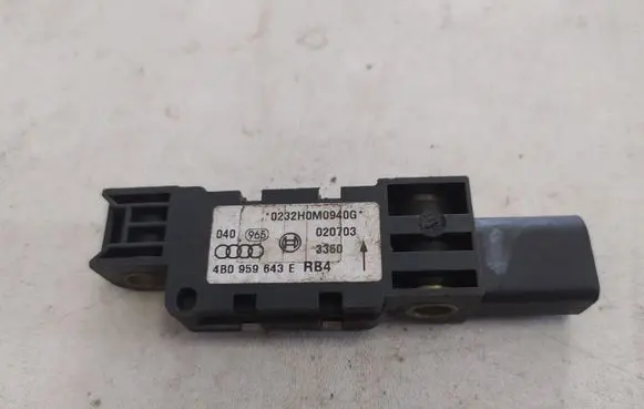 Audi A3 S3 A3 Sportback 8P Airbag deployment crash/impact sensor 4B0959643E