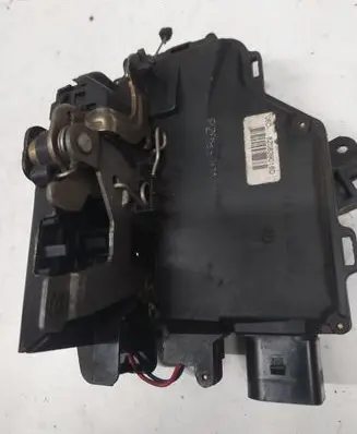Audi A2 Rear door lock 8Z0839016D