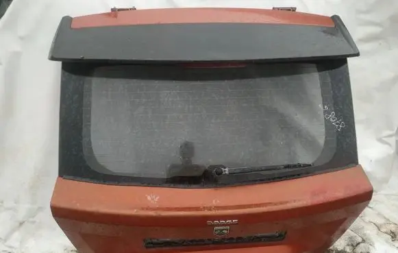 Dodge Caliber Tailgate/trunk/boot lid oranzinis