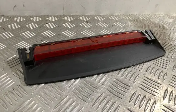Audi A4 S4 B8 8K Third/center stoplight 8K5945097