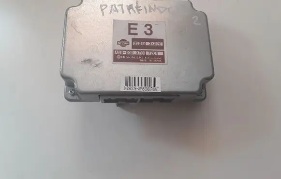 Nissan Pathfinder R51 Other control units/modules 330843X02C