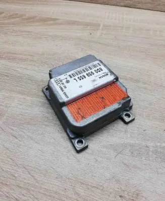 Audi A4 S4 B5 8D Airbag control unit/module 8D0959655L 0285001305