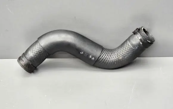 Mazda 6 Engine coolant pipe/hose