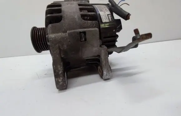 Skoda Fabia Mk1 (6Y) Generator/alternator 03D903025J