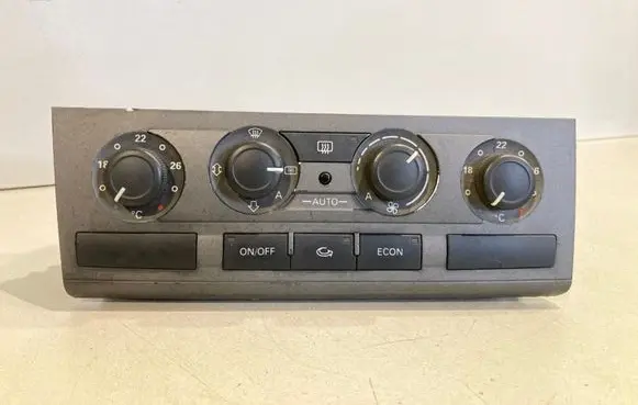 Audi A6 S6 C6 4F Climate control unit 4F1820043M