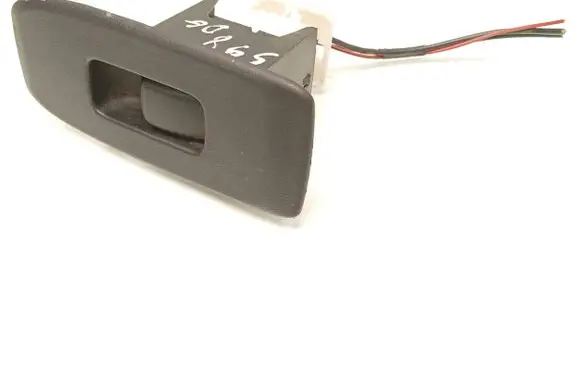 Mitsubishi Pajero Electric window control switch MR444892