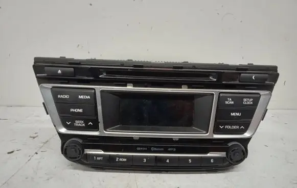 Radio/CD/DVD/GPS head unit