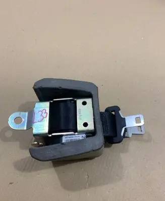 Citroen C3 Picasso Middle seatbelt (rear) 96817099XX