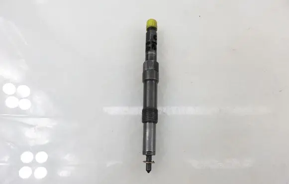Ford Mondeo Mk III Fuel injector EJDR00504Z