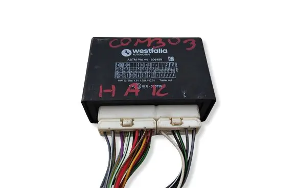 Opel Combo D Tow bar relay 